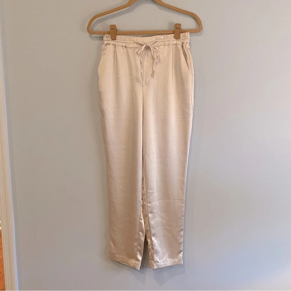 Skies are Blue cream sateen ankle length drawstring pants size XS